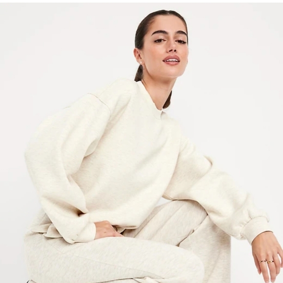 *Like New* Old Navy Bounce Fleece Bubble Hem Sweatshirt Oatmeal Heather Size L - Picture 3 of 8